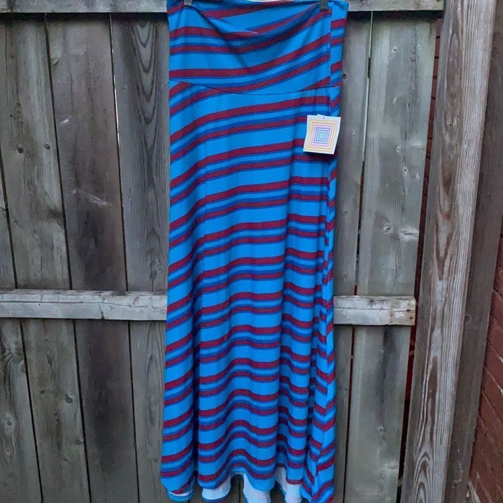 Lularoe Maxi Skirt sz. S NWT